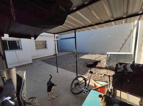 Imagen 5 de 6 de Villa Luzuriaga: Galpón De 240 M2, **2 Años De Antigüedad**