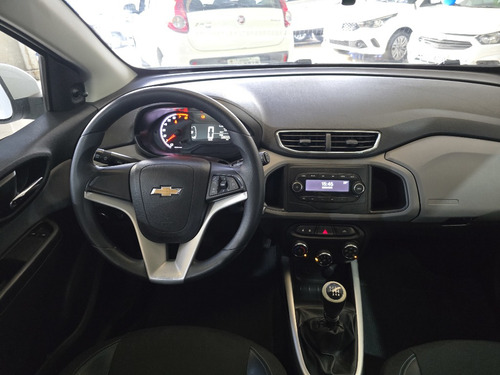 Chevrolet Onix 1.0 MPFI LT 8V FLEX 4P MANUAL