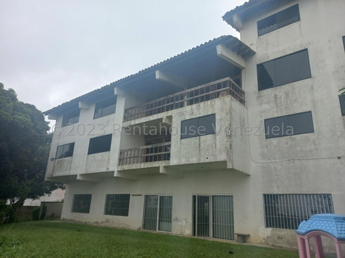 Imagen 7 de 30 de Casa En Venta, El Hatillo, 1.159mts, Rah 23-18071