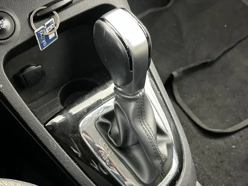 Renault Captur 2.0 Intens Automática