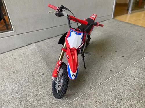 Ycf Start F125