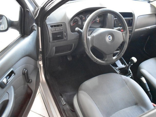 Imagem 5 de 8 de Palio Weekend 1.4 Mpi Fire Elx Weekend 8v Flex 4p Manual
