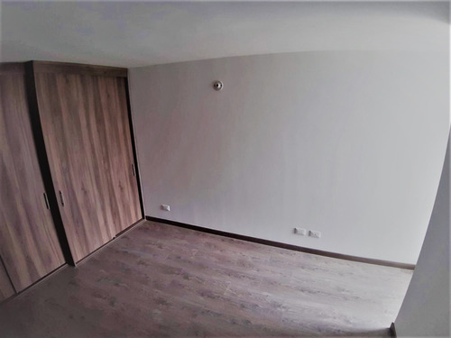 Imagen 15 de 23 de Venta Apartamento Castilla Imperial