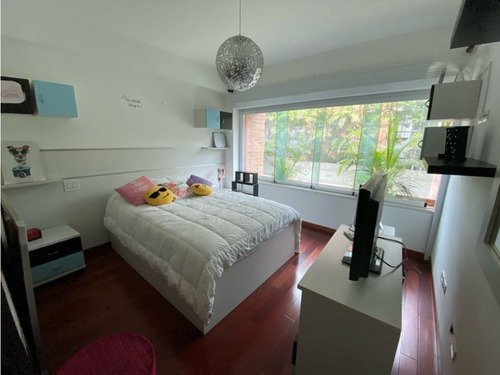 Venta De Apartamento Campo Alegre. 4hab+s/4baños+s/4p