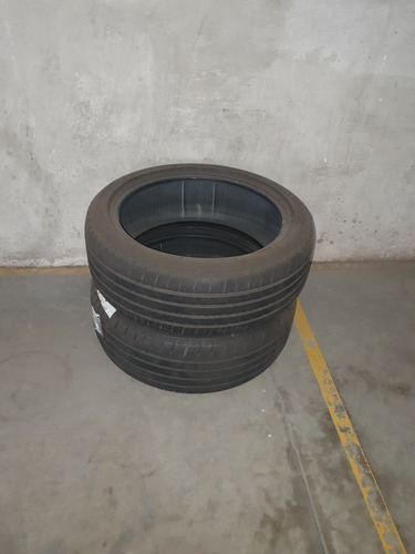 Llantas Usadas (buen Estado) Bridgestone 225/45 R19 