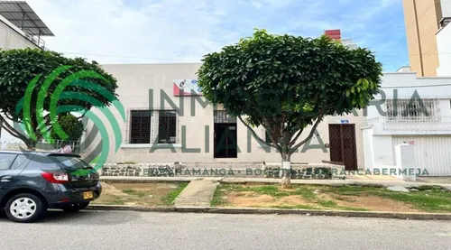 Casa En Venta En Sotomayor. Cod V61059