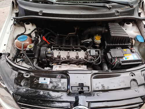 Volkswagen Suran 1.6 Trendline 11b