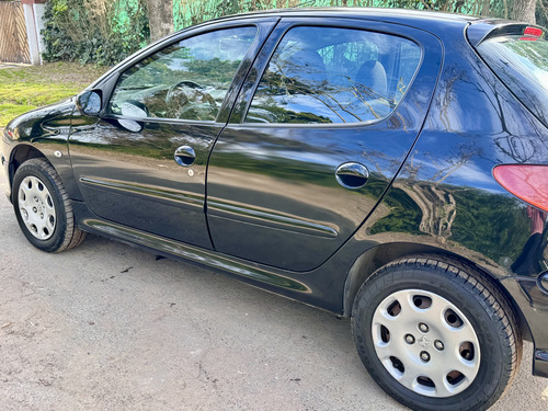 Peugeot 206 1.6 Xr Premium
