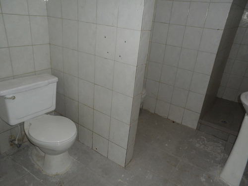 Local Comercial En Alquiler En Puerto La Cruz
