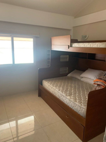 Imagen 11 de 16 de Tonw House Venta 2h 2b 2estc Puerto Encantado Higuerote