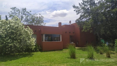 Imagen 3 de 23 de Lindísima Casa En Santa Catalina - Escriturada