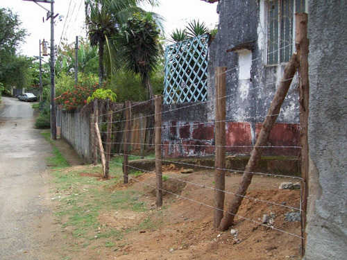 Imagem 3 de 5 de Terreno Em Pedra De Guaratiba Com Quitinete