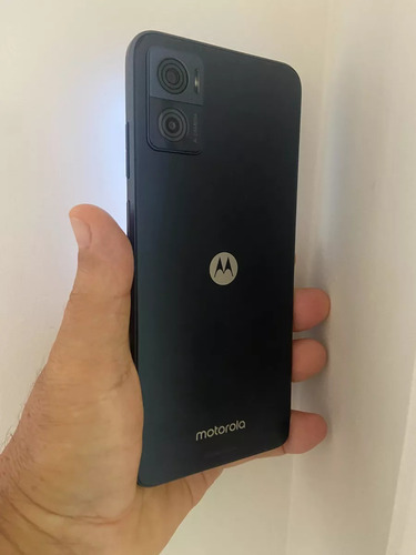 Motorola E22 Dual Sim 128gb Preto 4gb Ram Sem Detalhes 100%. Preto (Usado)