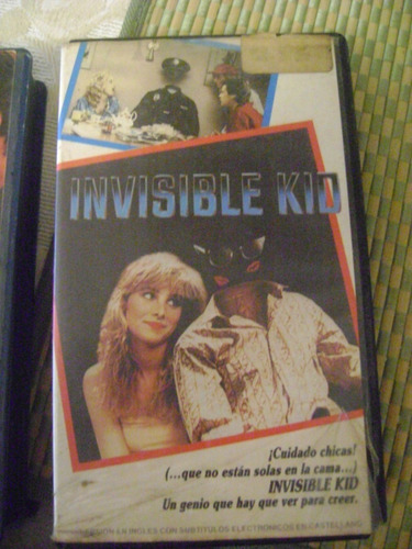 2 Peliculas Vhs Invisible Kid Y Side Kicks Con Chuck Norris