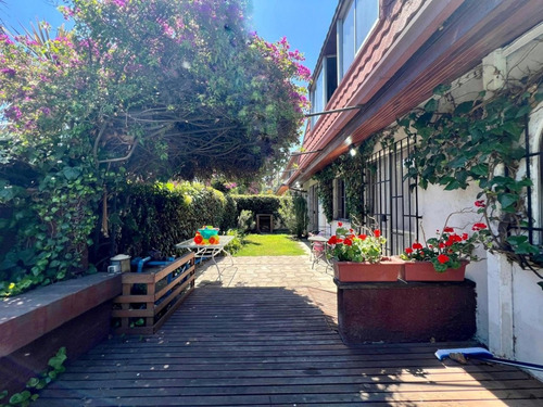 Las Tranqueras I Sólida Y Amplia I Impecable I Lindo Jardín