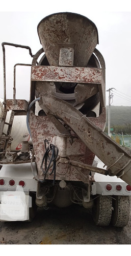 Camion Revolvedor De Conctreto Olla Revolvedora De Concreto