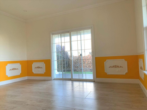 Venta Y Alquiler Casa En Viñedos De La Tahona