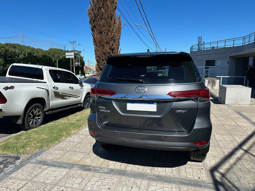 Toyota Hilux SW4 2.8 Srx 177cv 4x4 7as At