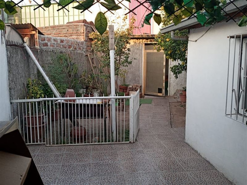 Imagen 12 de 14 de Casa En Venta De 5 Dorm. En La Florida