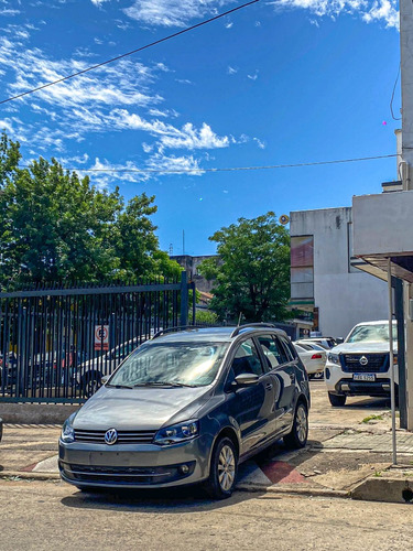 Volkswagen Suran 1.6 Highline 101cv 11c