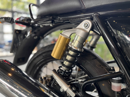 Royal Enfield Interceptor 650 Canyon Red Usada