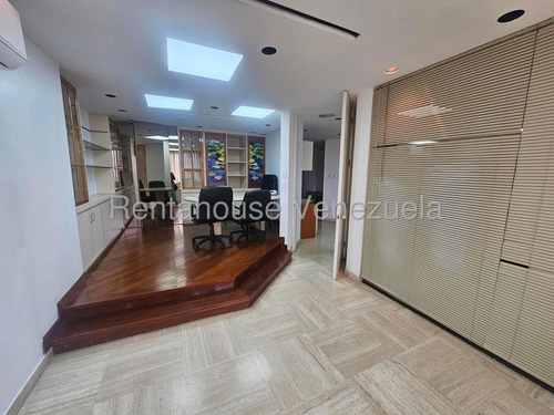 Moderna Oficina En Alquiler Chuao Mls #25-18847