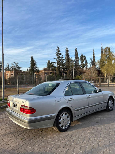 Mercedes-Benz Clase E 3.2 E320 Cdi Elegance Plus At