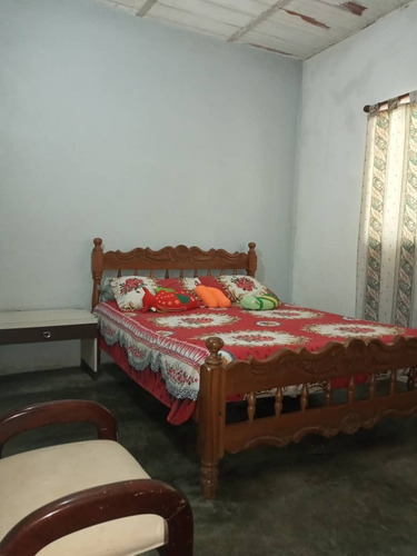 Imagen 10 de 14 de 2 Casas Lagunetica Calle Pardillar Los Teques