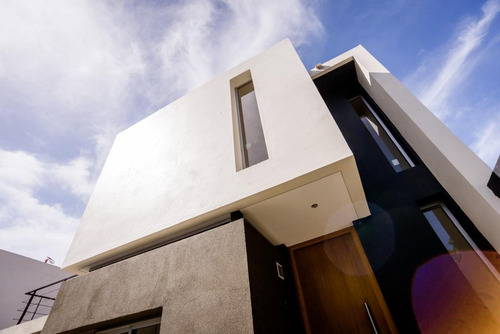 Duplex Venta La Plata Dos Dormitorios Y Escritorio