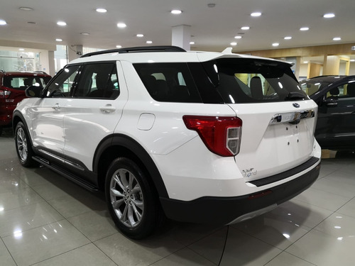 Imagen 4 de 17 de Ford Explorer Xlt 2022