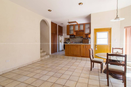 Imagen 12 de 28 de Casas En Venta Zona San Francisco Chihuahua
