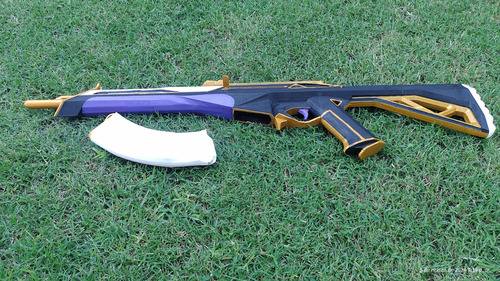 Arma Valorant Vandal Tamaño Y Peso Real (cosplay)