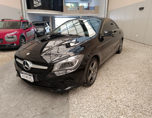Mercedes-Benz Clase CLA 1.6 CLA200 Urban MT