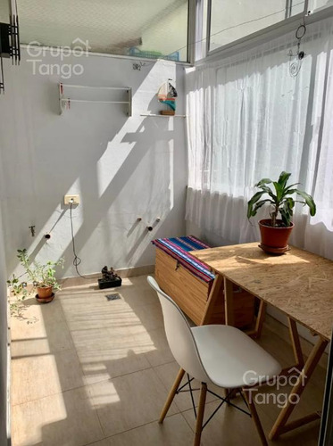 Venta Ph 2 Ambientes En Villa Crespo Con Patio Apto Crédito