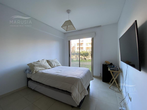 Venta Departamento De 2 Dormitorios Con Jardín Propio En Terrazas De Ayres, Pilar