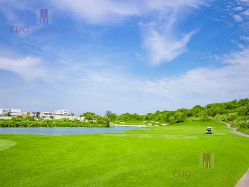 Gran Terreno En Punta Tiburón Frente Al Campo De Golf