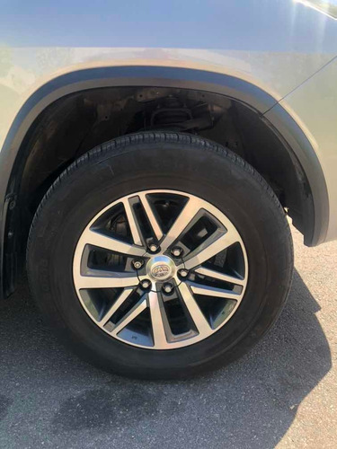 Toyota Sw4 2.8 Srx 177cv 4x4 7as At 2016