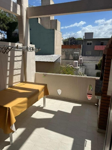 Departamento En Venta - 3 Dormitorios 2 Baños - Villa Gesell