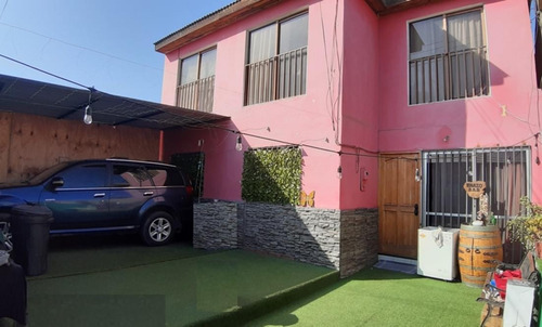 Vende Casa En Calle Paraguay, Antofagasta