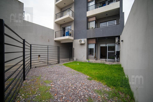 Imagen 21 de 22 de Departamento - Banfield Este