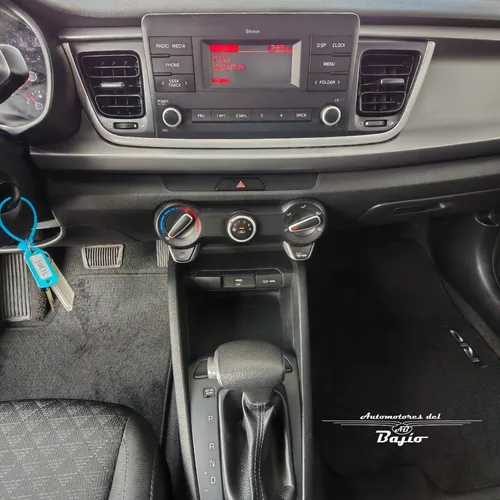 Kia Rio 1.6 Lx Sedan At
