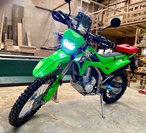 Vendo Kawasaki Klx 300 2024 -no Permuto! -soy Particular