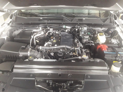 Imagen 10 de 19 de Renault Alaskan 2.3t 16v Confort Mt 4x2 Nueva 0km 2022 Ob