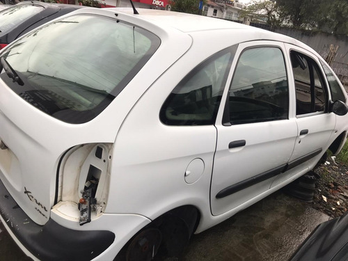 Imagem 4 de 6 de (12) Sucata Citroen Xsara Picasso 2.0 2004 (retirada Peças)