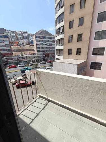 En Venta Amplio Departamento En Sector Sur De Antofagasta