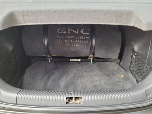 Volkswagen Suran 1.6 Track