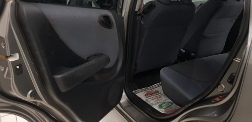 Imagem 10 de 13 de Honda Fit 1.4 Lxl Aut. Cinza 2005 Gasolina
