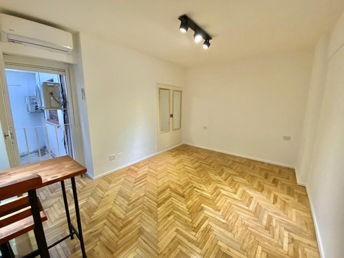 Venta Departamento Palermo, Frente Plaza Guemes