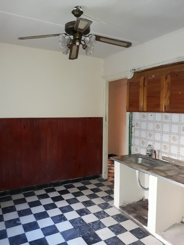 2 Ambientes, Ph En Primer Piso