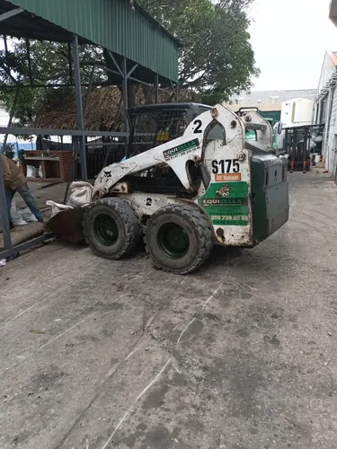 Minicargador Bobcat S 175